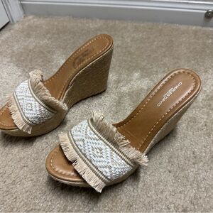 Charles David classic Wedge Sandals - Cream